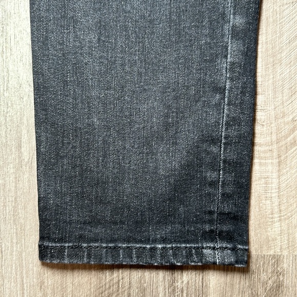 Joe’s Jeans Ankle Jeans - 26 - Picture 3 of 7